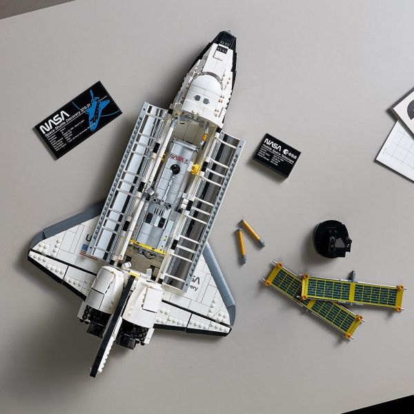 Конструктор LEGO Creator NASA: Космічний шатл «Діскавері» 10283