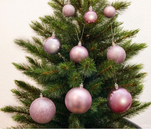 Набор елочных шаров House of seasons d 8/6/4 см 46 шт. сиреневый 1112718