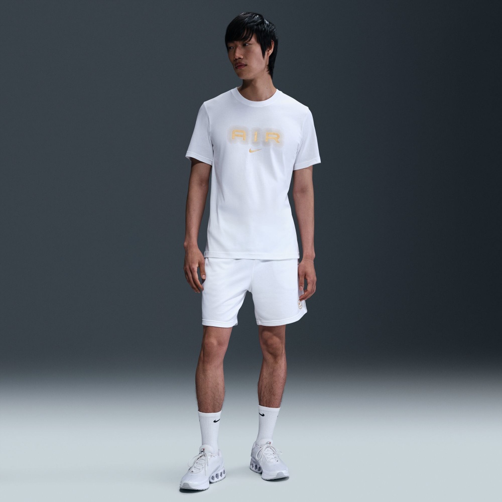 Футболка Nike M NSW SW AIR GRAPHIC TEE HM0185-102 р.XL белый