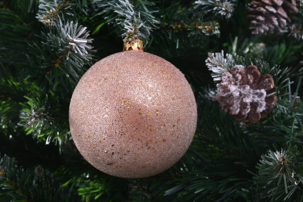 Ялинкова іграшка у формі кулі 10 см в в асортименті 