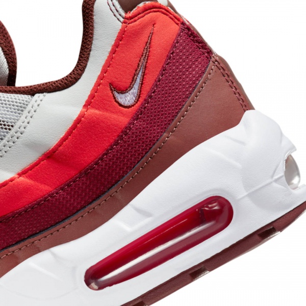 Кроссовки Nike AIR MAX 95 DM0011-005 р.45,5 белый