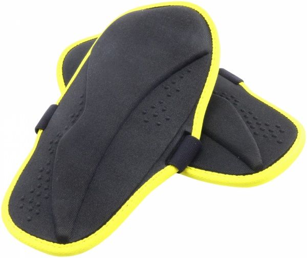 Щитки футбольні р. S-L чорний f00255vc