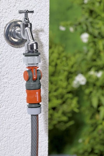 Штуцер Gardena шарнирный 1 