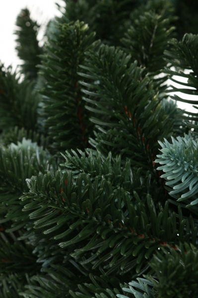 Венок новогодний литой Изумрудный большой зеленый d590 мм ВЛСвз 