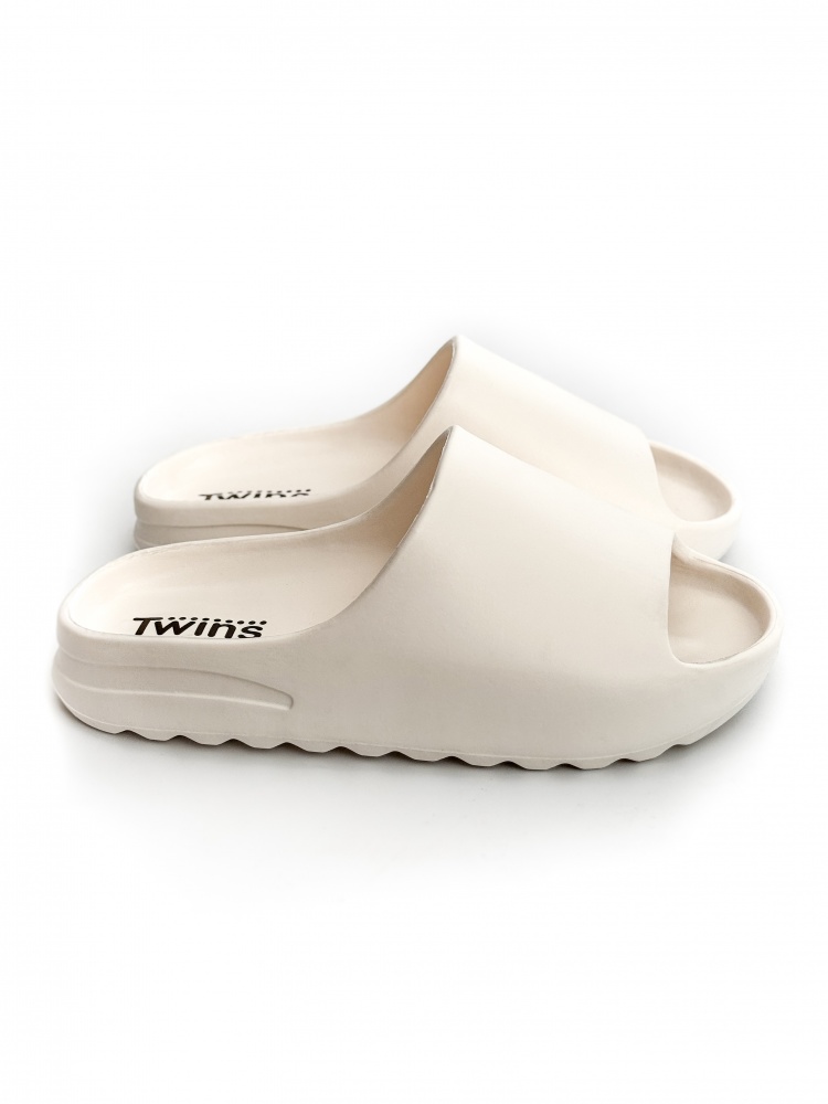 Шльопанці Twins р.42-43 білий
