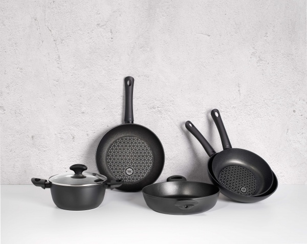 Каструля з кришкою Diamante Induction 20 см 2,8 л TVS