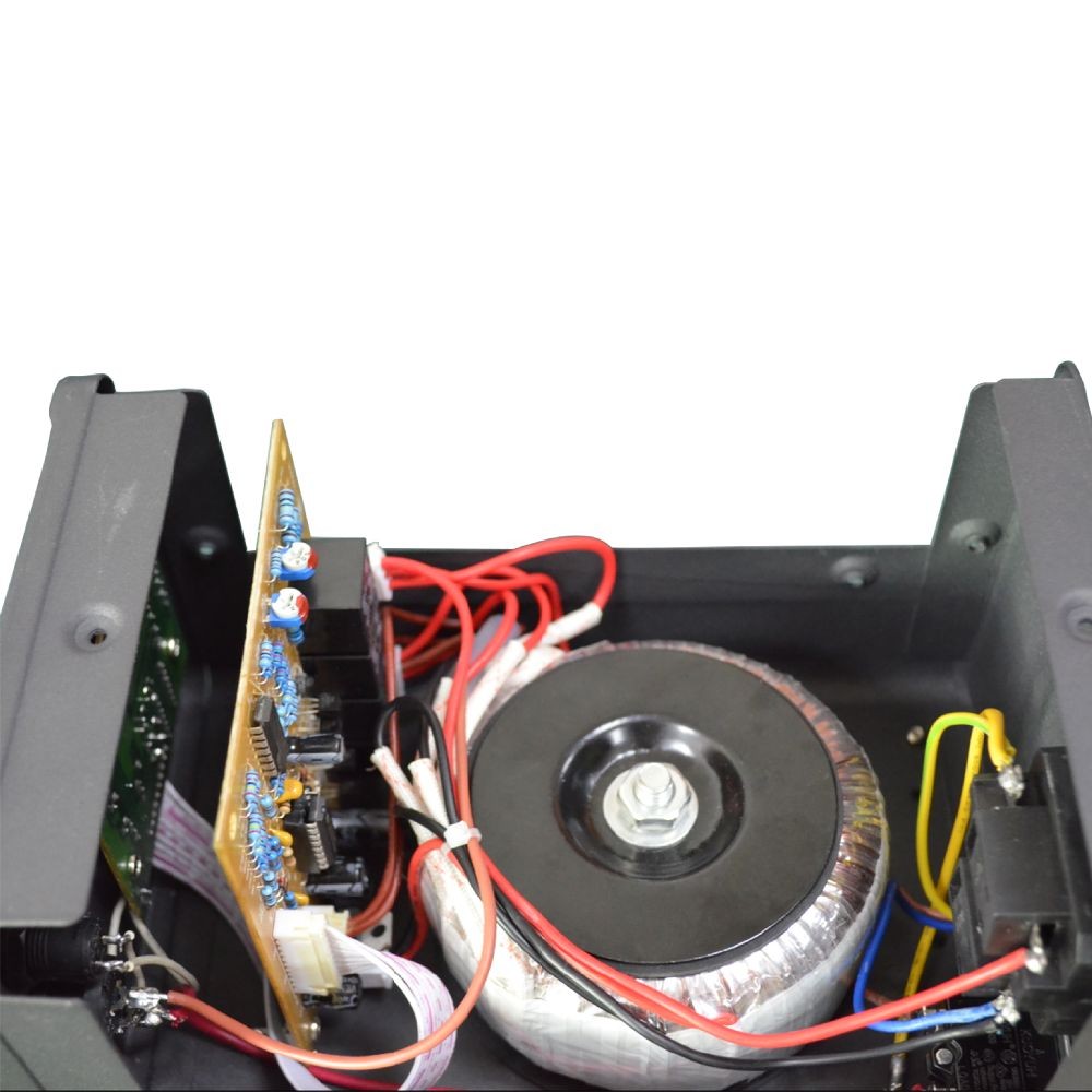 Стабилизатор напряжения EnerGenie 230 В, 1000 ВА EG-AVR-D1000-01