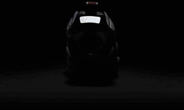 Кроссовки Nike AIR VAPORMAX EVO EVOLUTION OF ICONS DC9113-100 р.US 8 белый