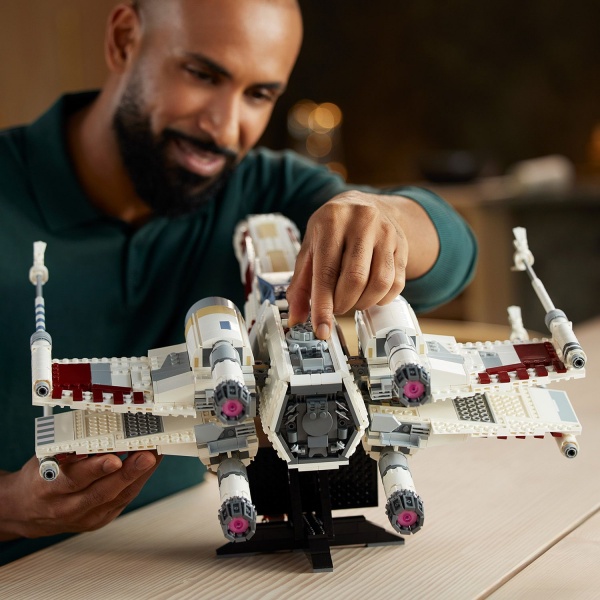 Конструктор LEGO Star Wars Истребитель X-Wing 75355