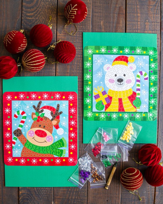 Набір для творчості Ранок Новорічні листівки з паєтками 523469