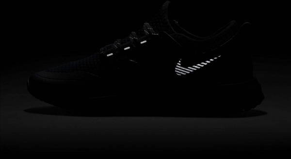 Кроссовки Nike WMNS ODYSSEY REACT 2 SHIELD BQ1672-001 р.US 9 черный