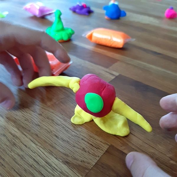 Пластилін легкий стрибаючий 15 г зелений Nota Bene