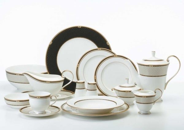 Сервиз столовый Windsor 28 предметов на 6 персон Narumi