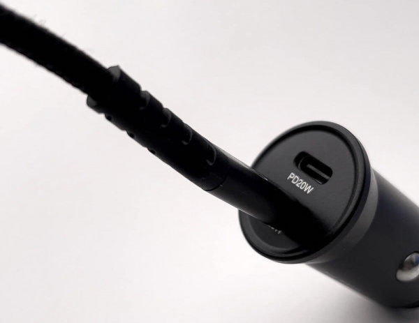 Автомобильное зарядное устройство OneLounge 1Power PD 40W 2x USB-C для iPhone 