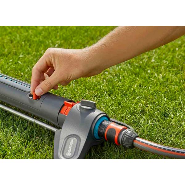 Дождеватель осциллирующий Gardena AquaZoom S 18710-34.000.00 