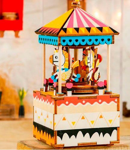 Ігровий набір Robotime музична скринька «Весела карусель»