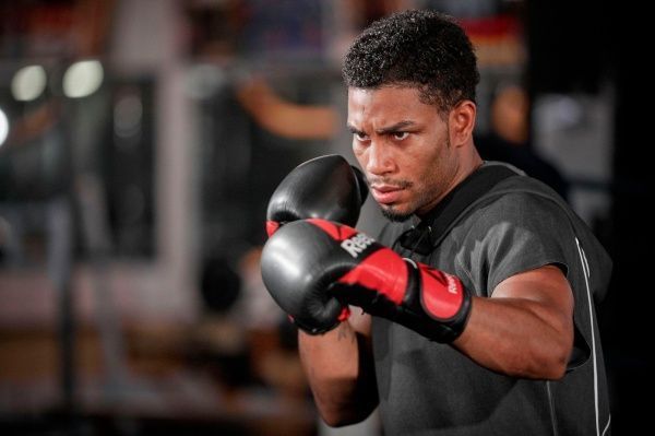 Боксерские перчатки Reebok RSCB-10200RDBK SS19 16oz красный с черным