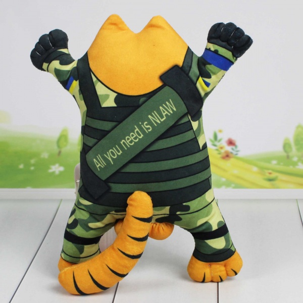 М'яка іграшка Копиця Котик-патріот 28 см в асортименті 00284-149