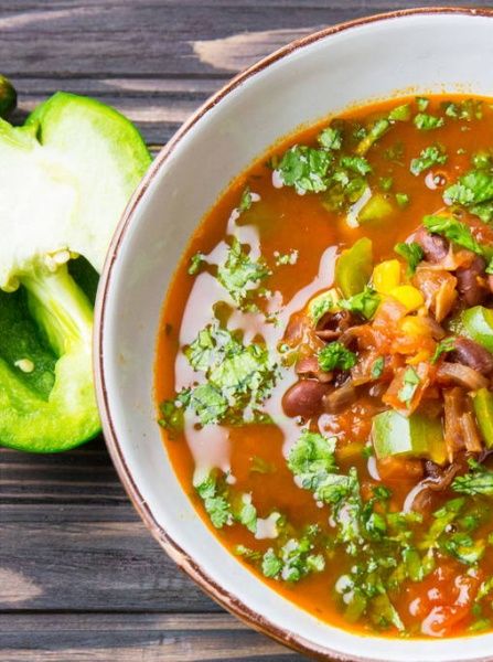 Книга Євген Клопотенко «Зваблення їжею: 70 рецептів, які захочеться готувати» 978-617-7563-76-0