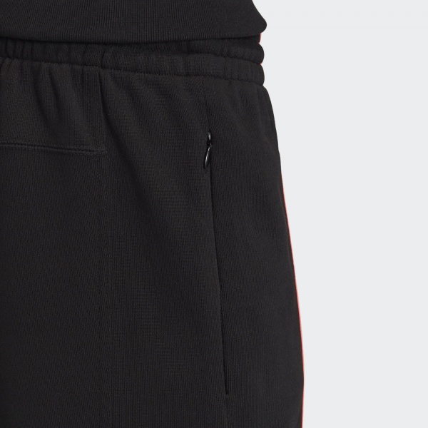 Брюки Adidas FS SWEATP FM2231 р. 2XL черный