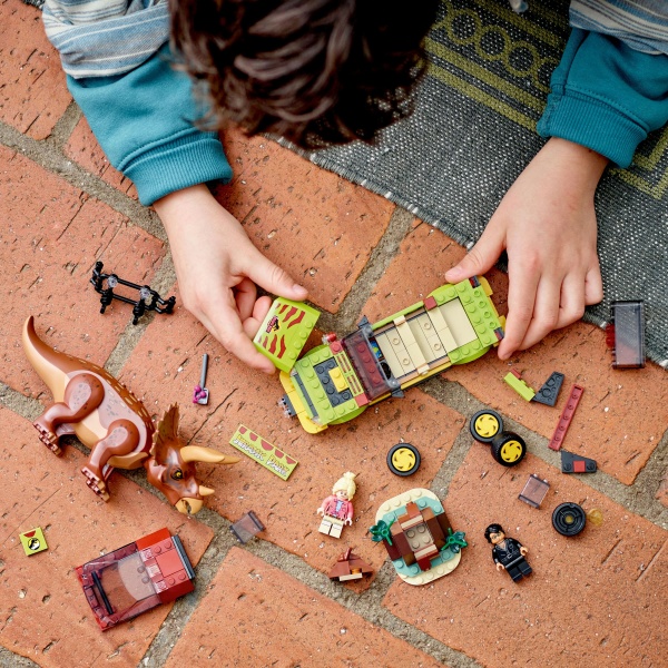 Конструктор LEGO Jurassic World Дослідження трицератопсів 76959