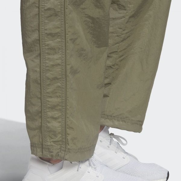 Штани Adidas W woven pant FI6718 р. XL зелений