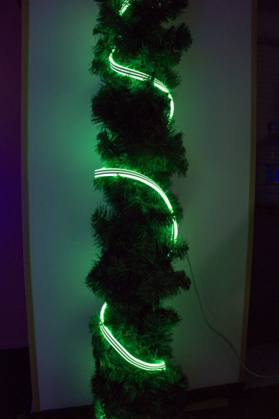 Электрогирлянда линейная Девилон Гибкая трубка зеленая 950040 светодиодная (LED) 3 м 