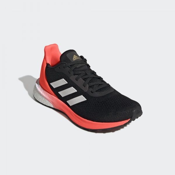 Кросівки Adidas ASTRARUN W EH1528 р.6,5 чорний