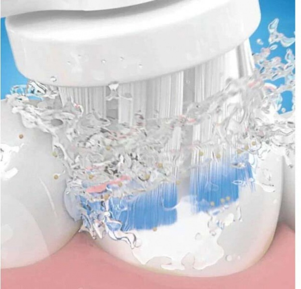 Зубная щетка Oral-B Pro 2 Junior Star Wars D501.513.2 978099