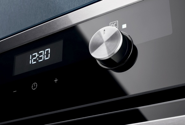 Духовой шкаф Electrolux OKD5C51X