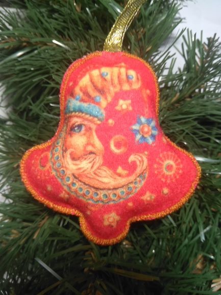 Подвеска фетровая Колокольчик оранжевый 8,5 см