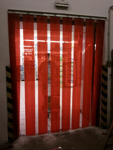 ПВХ-завіса 200x2 мм прозора ребриста СТ (-15~50°С) 200х2 мм прозорий 