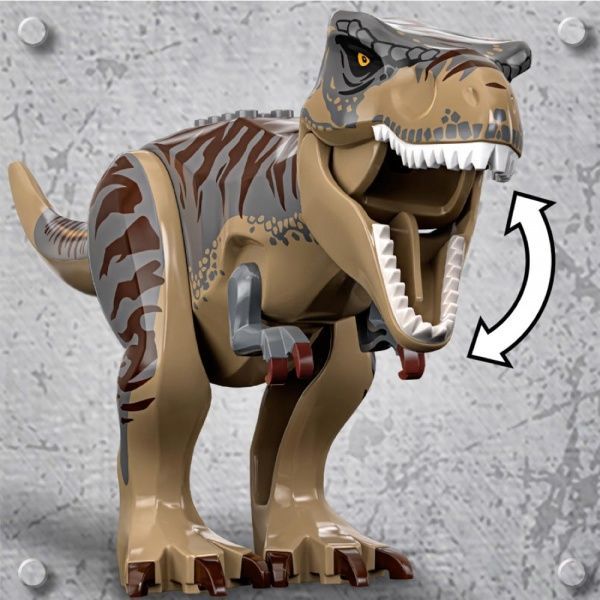 Конструктор LEGO Jurassic World Бій тиранозавра проти робота-динозавра 75938