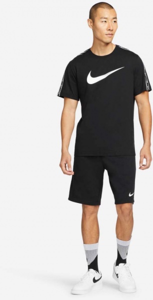Футболка Nike REPEAT SW SS TEE DX2032-010 р.L черный