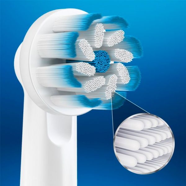 Электрическая зубная щетка Oral-B Smart 6 6000n D 700.535.5XP CR