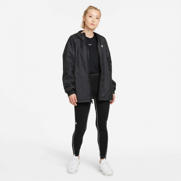 Ветровка Nike W NSW RPL WR ESSNTL WVN JKT DD5852-010 р.L черный