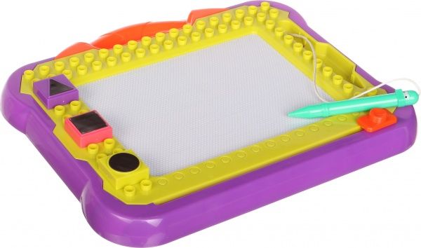 Доска магнитная Shantou с набором фигурок и карандашом