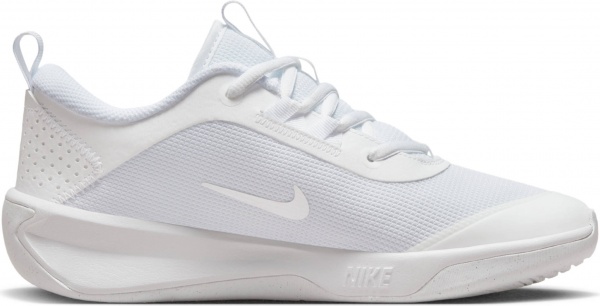 Кроссовки Nike OMNI MULTI-COURT DM9027-100 р.36 белый