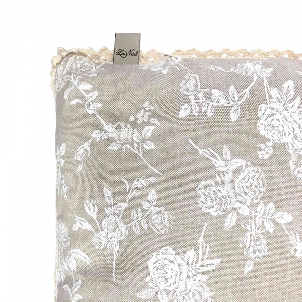 Подушка декоративная ШАЛЕ Розы 45x45 см La Nuit 