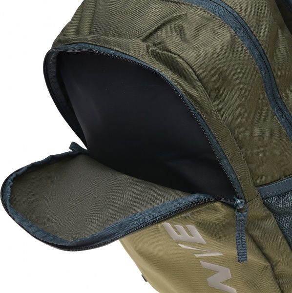 Рюкзак Converse Speed 3 Backpack 10018471-322 16,3 л зелений