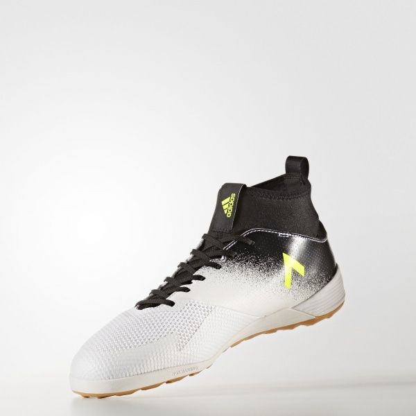 Бутсы Adidas ACE TANGO 17.3 CG3707 р. 11 белый