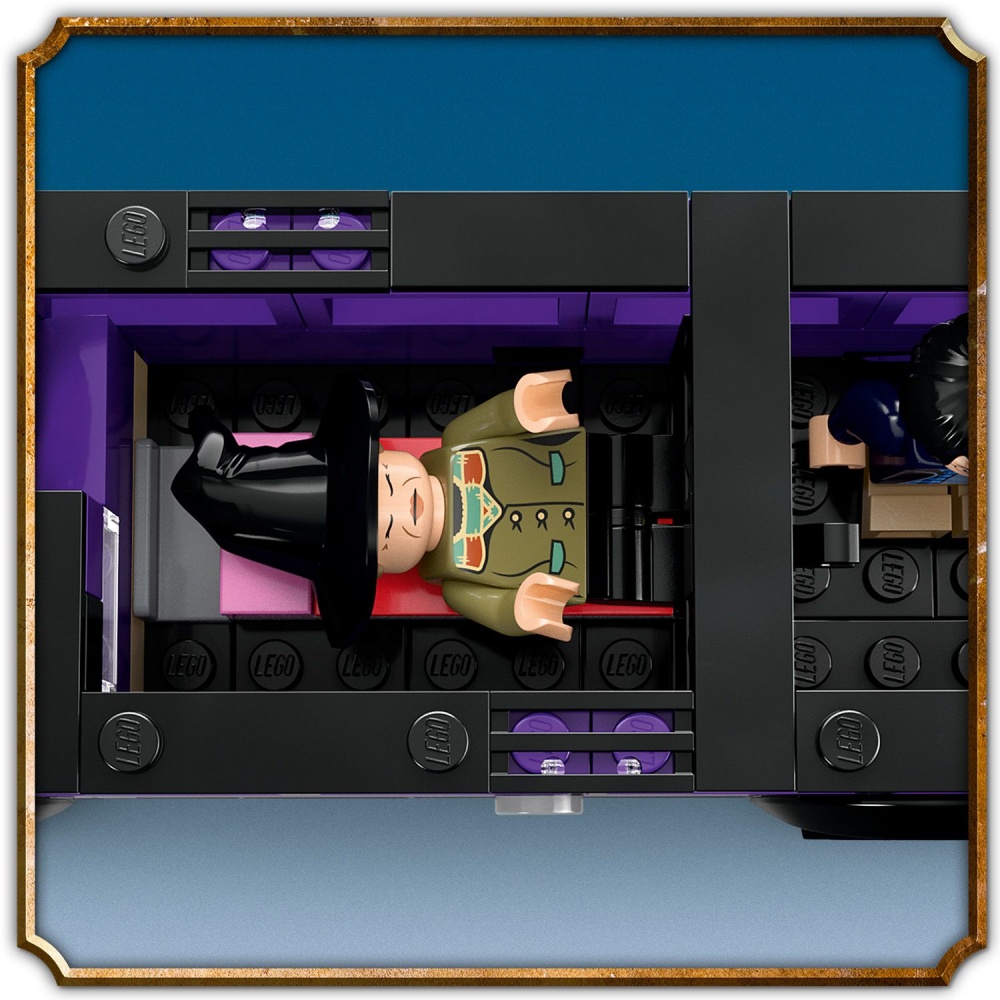 Конструктор LEGO Harry Potter Приключения на Рыцарском автобусе 76446