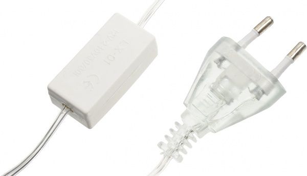 Электрогирлянда линейная внутренняя встроенный светодиод (LED) 200 ламп 2м Фейерверк белый LDFC200-M-E