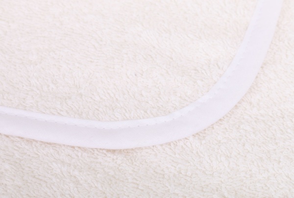 Рушник махровий Україна Янгол 95х95 см молочний із срібним