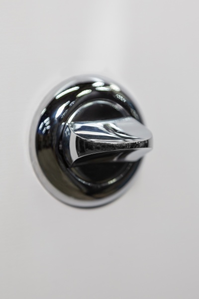 Двері вхідні Revolut Doors В-83 модель 184 венге сірий горизонт / білий 2050x950 мм ліві