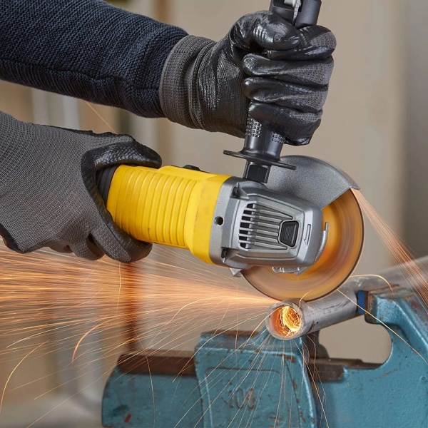 Болгарка (кутова шліфмашина) Stanley FatMax FMEG222K