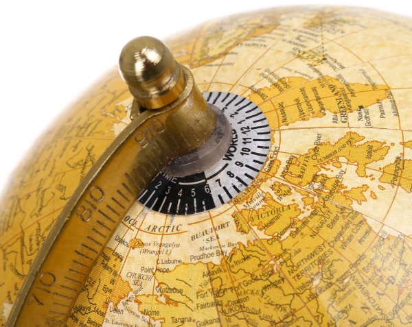 Глобус декоративний Woody 24 см A54910120