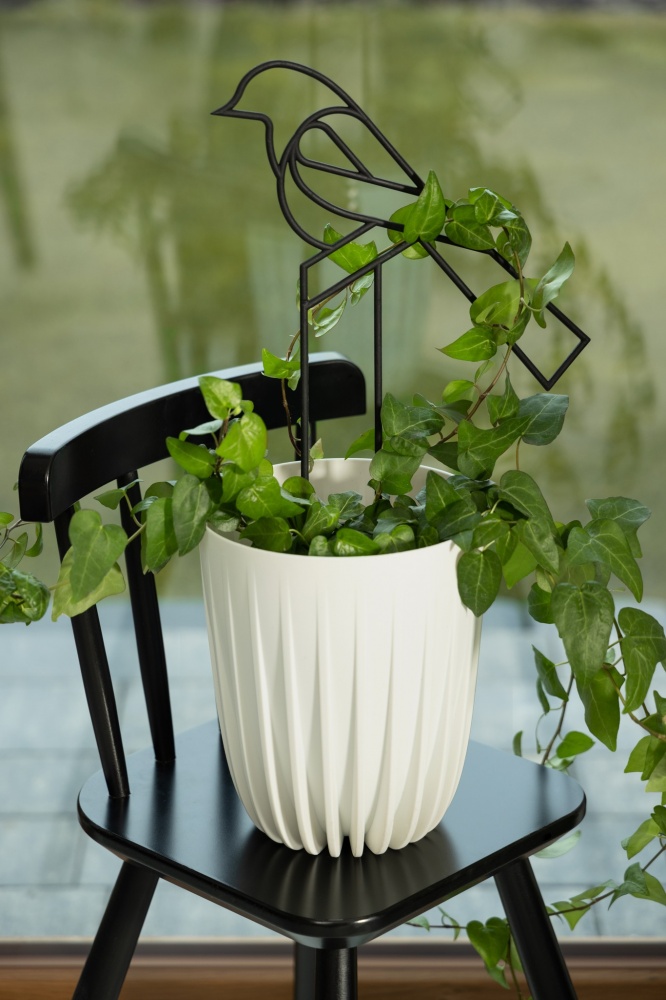 Вазон пластик MIRA круглий кремовий 6,2 л Ламела (9749140)