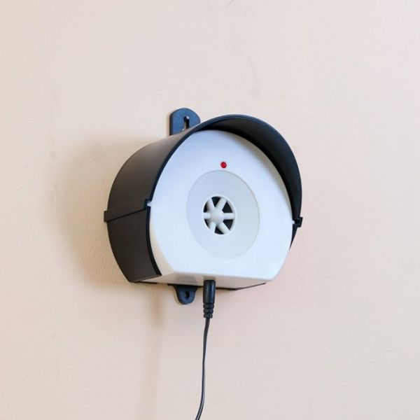 Ультразвуковой отпугиватель Leaven от собак, котов LS-937CD стационарный