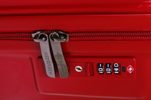 Чемодан 40 л бордовый LS22400 48х36х23 ABS 